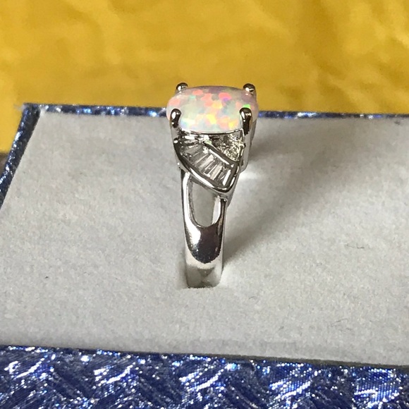 Opal and cz silver ring - Picture 2 of 8